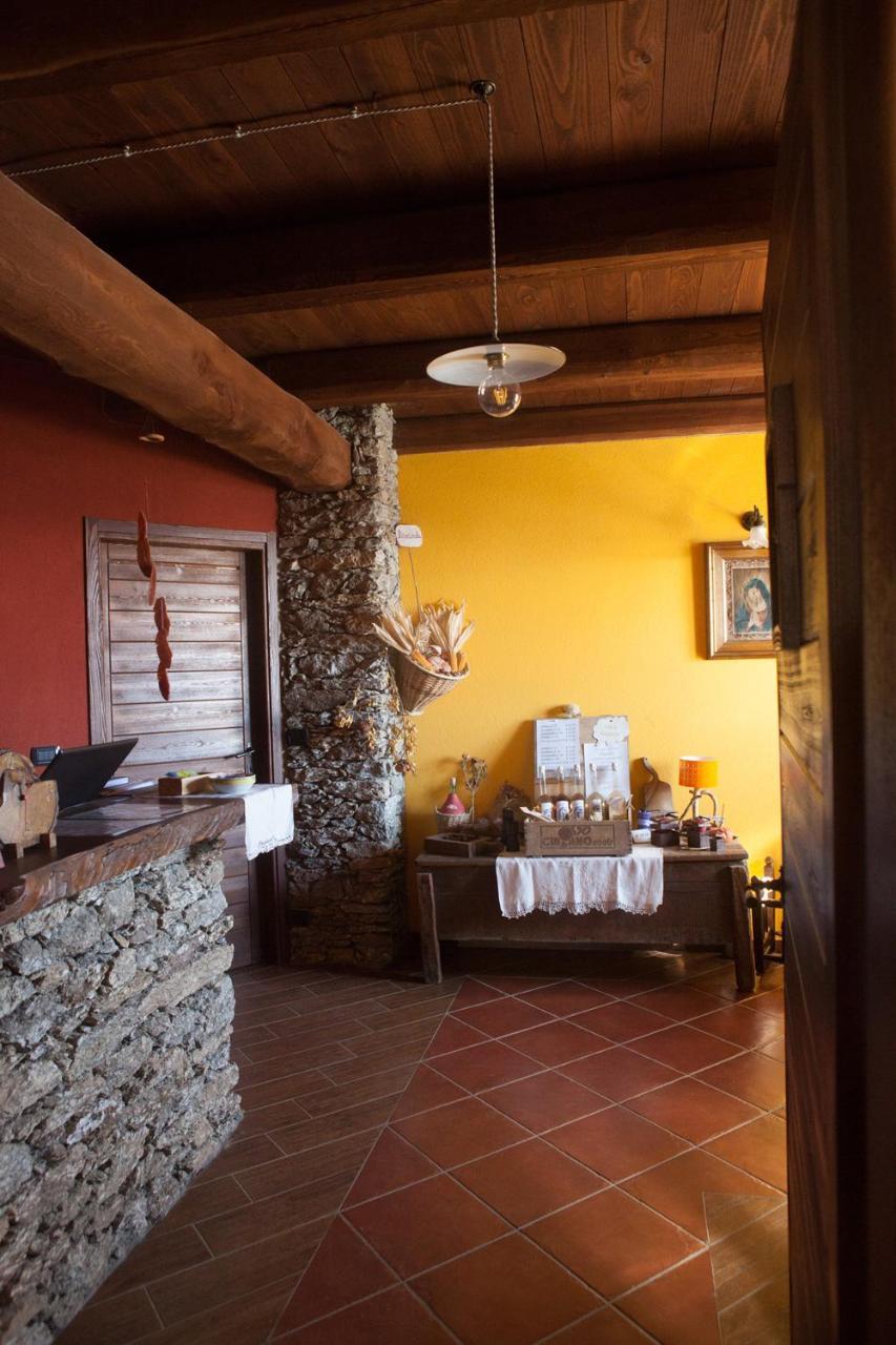 Agriturismo A Nostro Mizoun Ostana Экстерьер фото